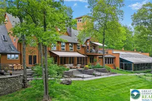 310 Hunters Farm Rd, Paradise Twp, PA 18332 - Photo 5