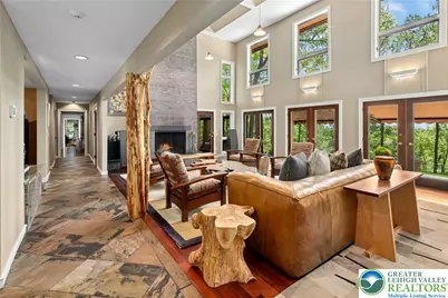 310 Hunters Farm Road, Paradise Twp, PA 18332 - Photo 9