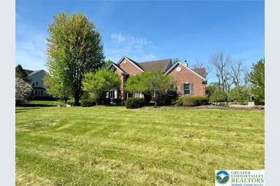 4620 Graystone Drive, Lower Nazareth Twp, PA 18064 - Photo 3