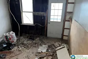 131 W Water St, Other PA Counties, PA 17851 - Photo 5