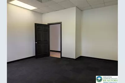 825 N 19th Street #Office 7, Allentown City, PA 18104 - Photo 9