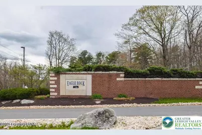 384 Blue Mountain Drive, Luzerne, PA 18202 - Photo 3