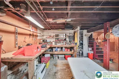 30 S 16th Street, Wilson, PA 18042 - Photo 39