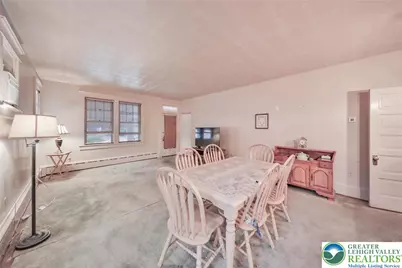 30 S 16th Street, Wilson, PA 18042 - Photo 13