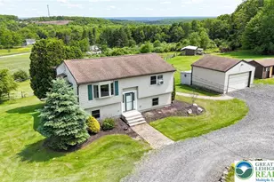 924 Hell Hollow Rd, Polk Twp, PA 18058 - Photo 3