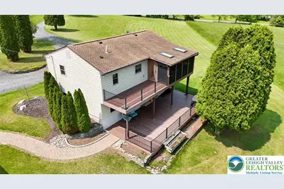 924 Hell Hollow Road, Polk Twp, PA 18058 - Photo 13