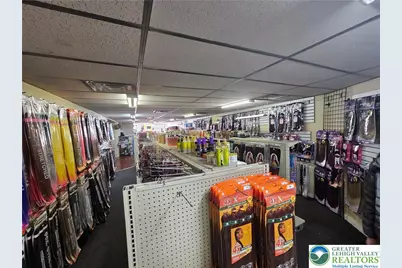 915 W Hamilton Street, Allentown City, PA 18101 - Photo 47