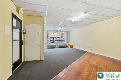 915 W Hamilton Street, Allentown City, PA 18101 - Photo 25