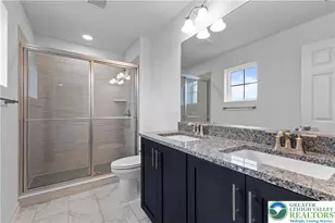 4929 Farrcroft Dr, Forks Twp, PA 18078 - Photo 9