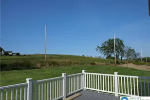 4929 Farrcroft Dr, Forks Twp, PA 18078 - Photo 27