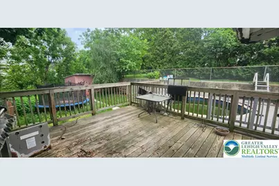 2463 Hillside Avenue, Wilson Boro, PA 18042 - Photo 31