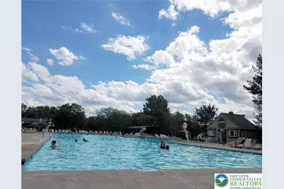 6395 Cherokee Trail, Coolbaugh Twp, PA 18466 - Photo 21