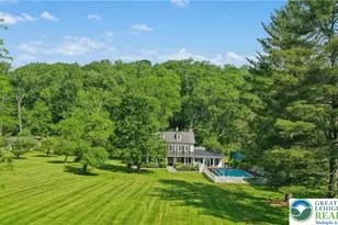 282 Crabapple Ln, Middle Smithfield, PA 18302 - Photo 3