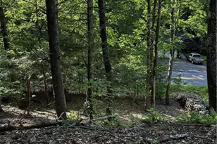 September Circle, East Stroudsburg, PA 18301 - Photo 3