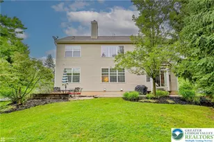 780 Ramblewood Dr, Forks Twp, PA 18040 - Photo 3