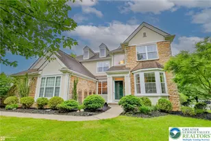 780 Ramblewood Dr, Forks Twp, PA 18040 - Photo 1