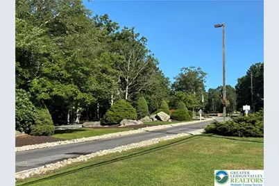 W Tuscarora Drive, Luzerne, PA 8202 - Photo 3