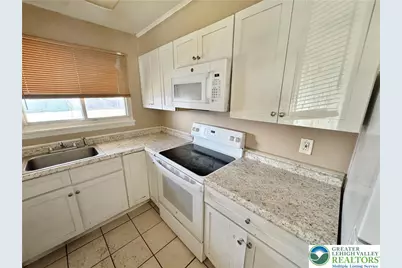 909 Genesee Street, Allentown City, PA 18103 - Photo 11