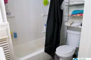 86 Garibaldi Ave, Roseto Boro, PA 18013 - Photo 15