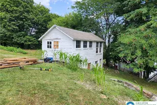 6366 Sullivan Trail, Pen Argyl Boro, PA 18091 - Photo 3