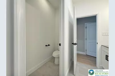 9858 Old U.S. 22, Weisenberg Township, PA 18031 - Photo 13