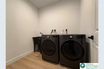 9858 Old U.S. 22, Weisenberg Township, PA 18031 - Photo 11