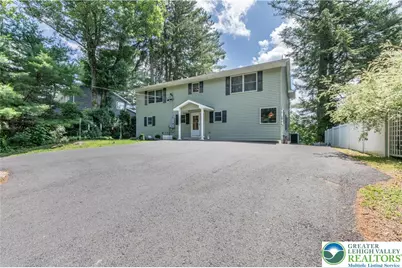 5194 Hamilton S, Hamilton Twp, PA 18353 - Photo 3