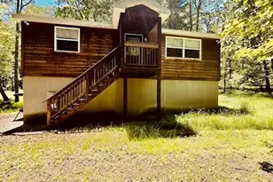 274 Hillary Dr W, Luzerne, PA 18224 - Photo 3