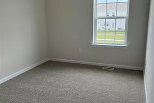 1207 Susan Cir, Upper Macungie Township, PA 18031 - Photo 11