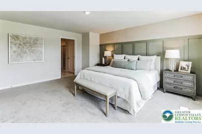 2041 Gregory Drive, Lower Macungie Twp, PA 18103 - Photo 17