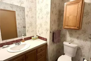 8726 Breinig Run Cir, Upper Macungie Township, PA 18031 - Photo 15