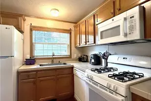 8726 Breinig Run Cir, Upper Macungie Township, PA 18031 - Photo 7