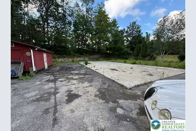 2132 Smith Road, Hamilton Twp, PA 18360 - Photo 3