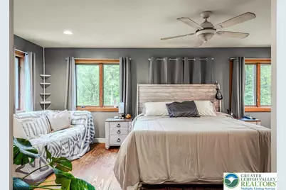 1079 Marshalls Creek Road, Middle Smithfield, PA 18302 - Photo 25