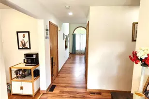 408 Sassafrass Way, Jackson Twp, PA 18360 - Photo 7