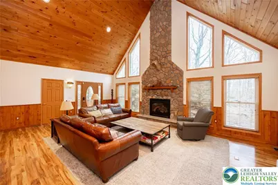 1212 Acacia Drive, Hawley, PA 18428 - Photo 17