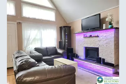 1025 Cricket Lane, Tobyhanna Twp, PA 18334 - Photo 9