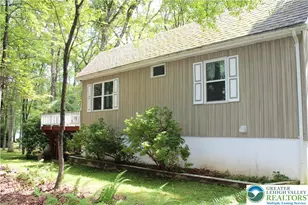 156 Bear Creek Lake Dr, Penn Forrest, PA 18229 - Photo 27