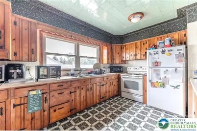 5706 Pa Route 873, North Whitehall Twp, PA 18078 - Photo 31