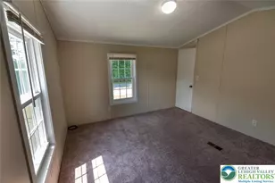 4403 Wolfs Crossing Rd, North Whitehall Twp, PA 18069 - Photo 5