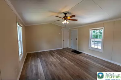 4403 Wolfs Crossing Road, North Whitehall Twp, PA 18069 - Photo 7