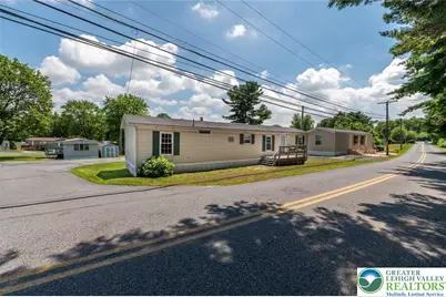 4403 Wolfs Crossing Road, North Whitehall Twp, PA 18069 - Photo 3