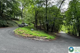 305 Shawnee Ave, Easton, PA 18042 - Photo 17