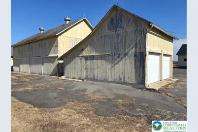 6341 Memorial Road, Heidelberg Township, PA 18053 - Photo 9