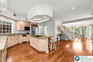 4303 W Wyndemere Cir, Lowhill Twp, PA 18078 - Photo 9