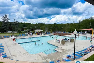 141 Natures Dr, Coolbaugh Twp, PA 18466 - Photo 7