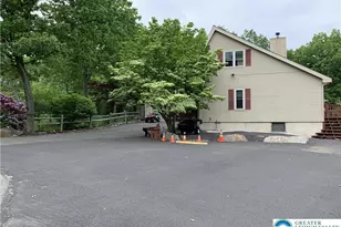 3205 Ely Ct, Lehman Twp, PA 18324 - Photo 3