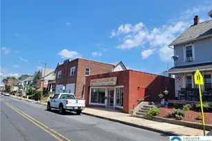 1627 Main St, Northampton Boro, PA 18067 - Photo 5