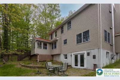 533 Maxatawny Drive, Coolbaugh Twp, PA 18347 - Photo 3