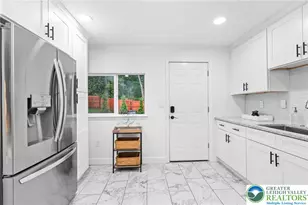 921 N 26th St, Allentown City, PA 18104 - Photo 13